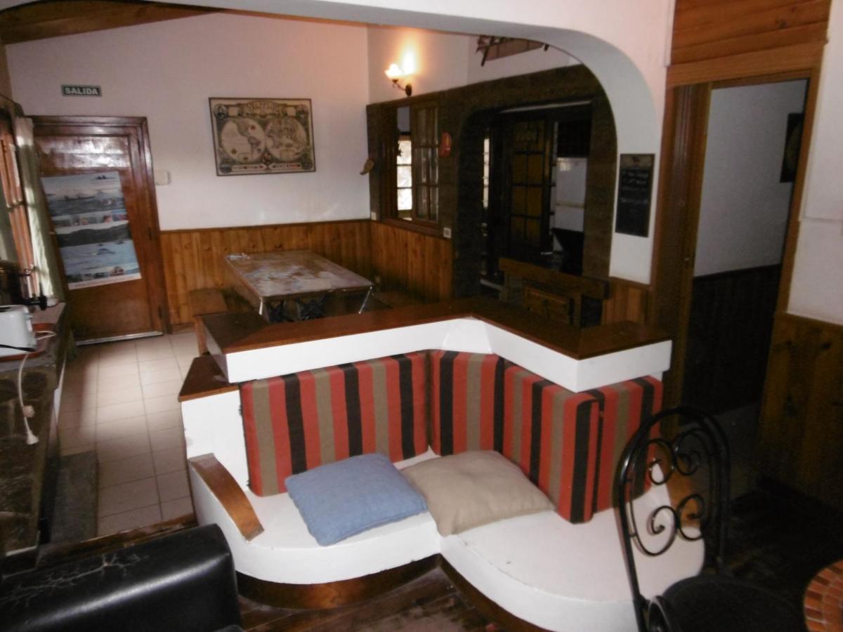 Hostel La Casa De Tounens Πουέρτο Μαντρίν Εξωτερικό φωτογραφία