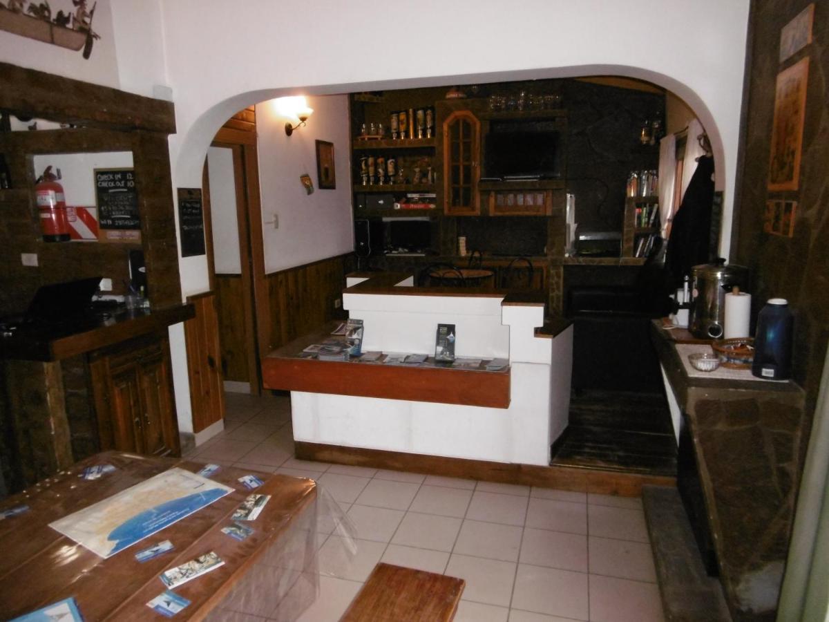 Hostel La Casa De Tounens Πουέρτο Μαντρίν Εξωτερικό φωτογραφία